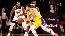 NBA | 东契奇准三双，湖人击败森林狼扳平大比分