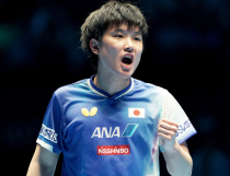多哈世乒赛：张本智和打疯了！狂轰11-1胜名将，晋级男单64强