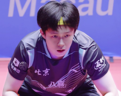 全运会乒乓：男单8强诞生！4位世界冠军晋级，王楚钦、林诗栋遇险！