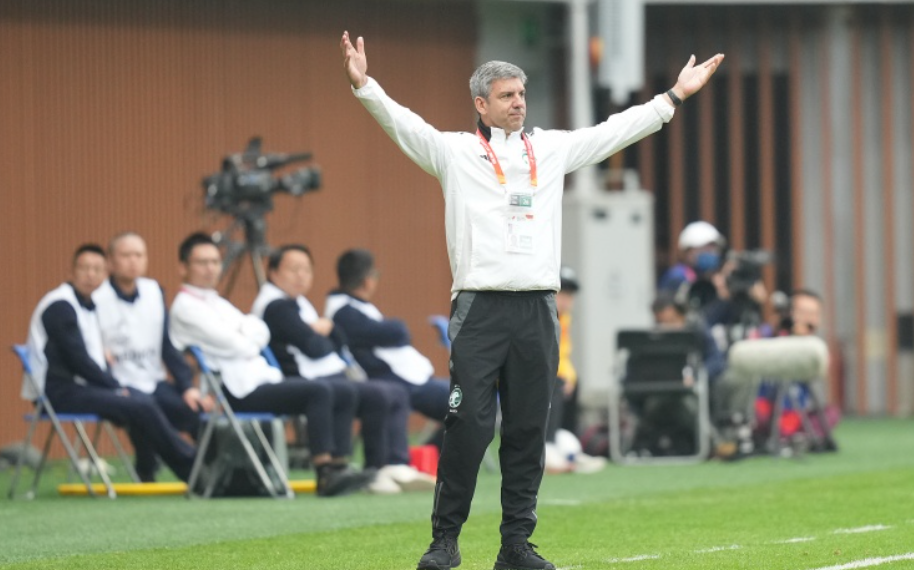 3-2逆转！亚洲杯4强诞生2席，澳大利亚队翻盘，沙特队读秒绝杀中国队  第5张
