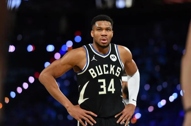 NBA2月28日疯狂夜：库里56分天神下凡！锡安生涯首三双，字母哥血拼约基奇  第3张
