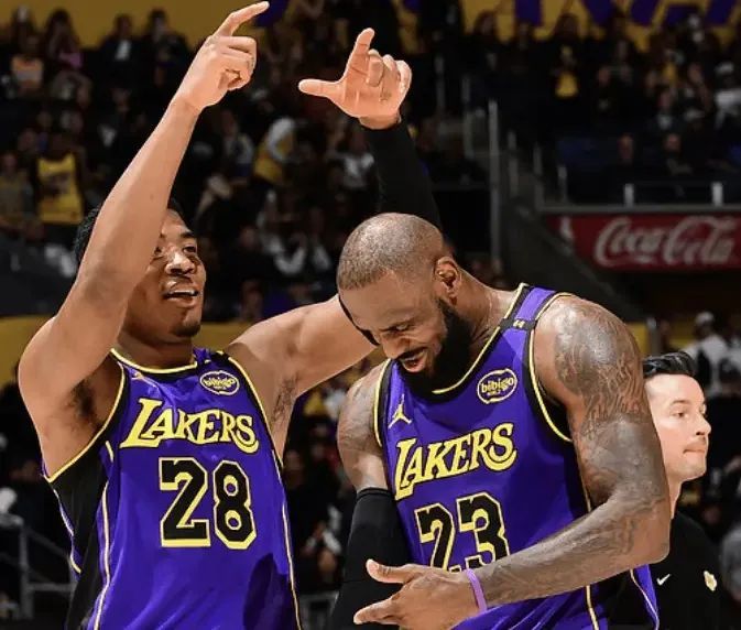 NBA最新排名！雷霆锁定西部第一，库里伤情更新，哈登梦回巅峰  第2张