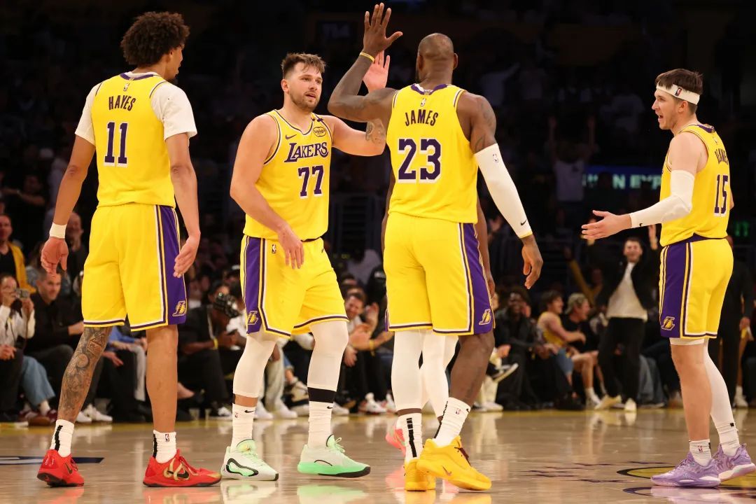 今日NBA战报：多场比赛精彩纷呈，球星表现亮眼  第10张
