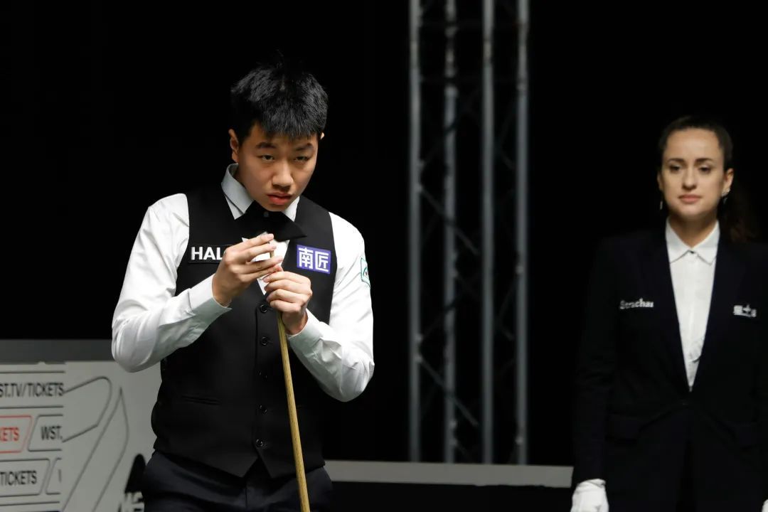 斯诺克世锦赛：中国球员大获全胜已两次会师！10位选手晋级创纪录  第1张
