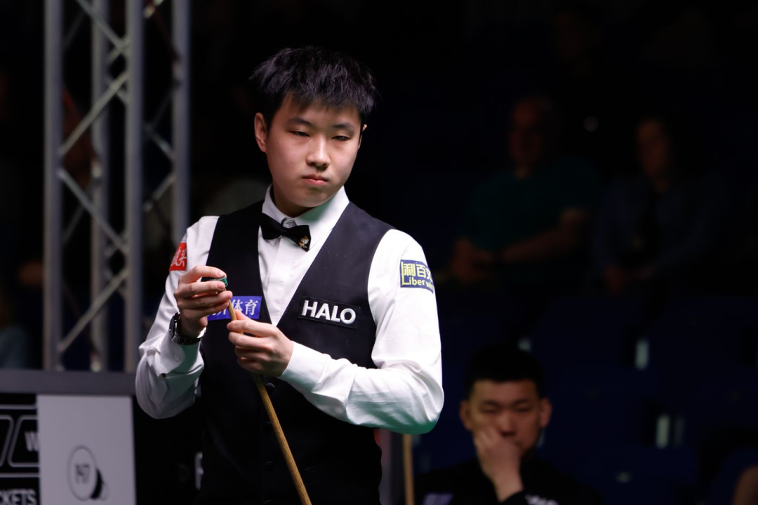 【世锦赛·正赛】爆冷！雷佩凡战胜卫冕冠军威尔逊，晋级16强，“克鲁斯堡魔咒”再现，肖国栋和吴宜泽手感火热  第10张