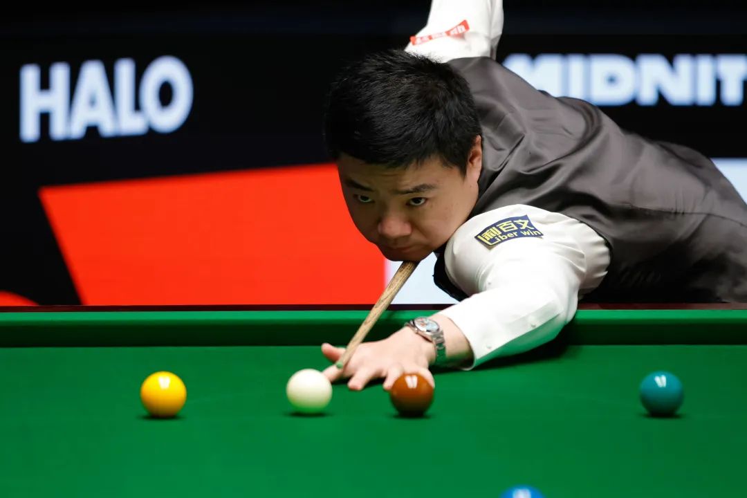 两场6-3！丁俊晖+斯佳辉大优势，奥沙利文将迎来首秀  第3张