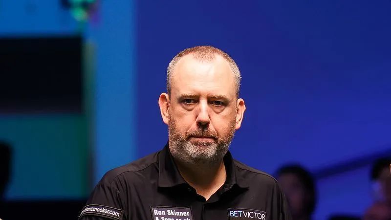 世锦赛战报：赵心童惊险晋级了，8强决出4席了！世界第一打平了  第2张