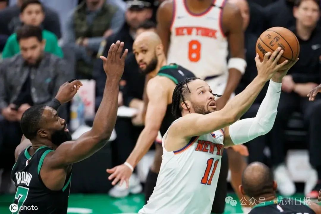 NBA｜凯尔特人127-102大胜尼克斯，系列赛战至2-3，怀特34分，杰伦26+8+12  第2张