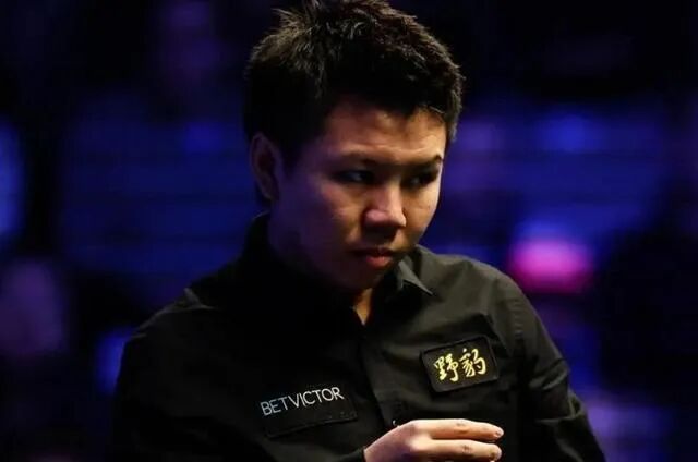 4-1!4-2!中国斯诺克两人晋级,世界冠军退赛,top16名将连胜4局横扫 第2张 4-1!4-2!中国斯诺克两人晋级,世界冠军退赛,top16名将连胜4局横扫 第2张