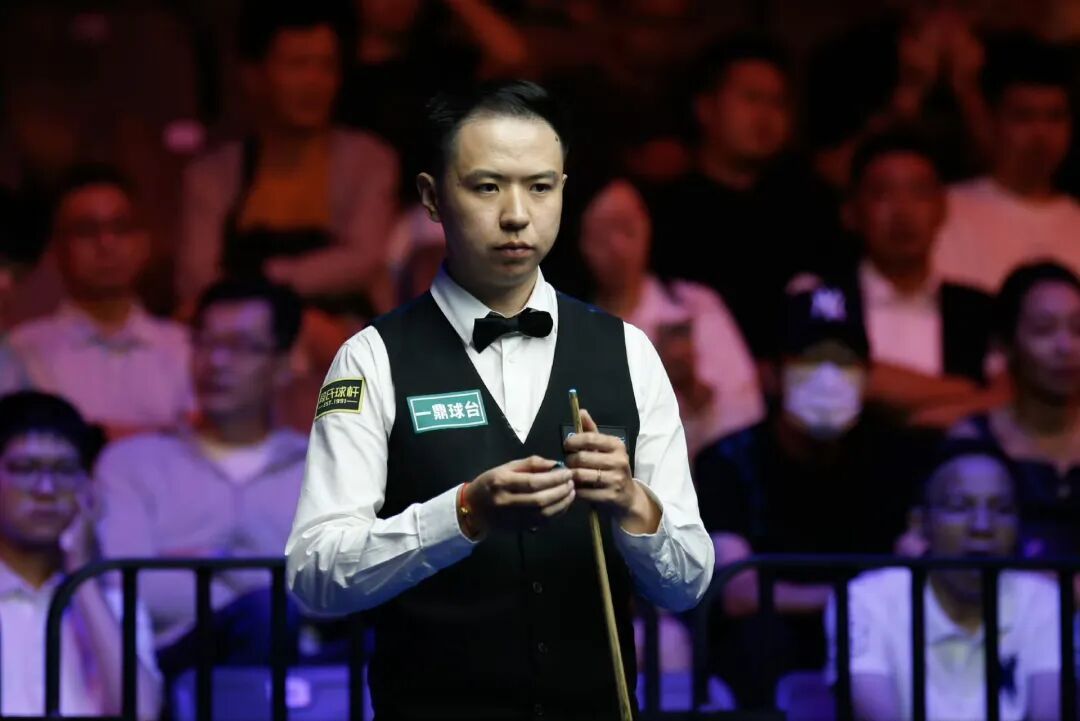 6-5！斯诺克四强已出其三：50岁世界冠军被淘汰，塞尔比逆转绝杀!  第3张