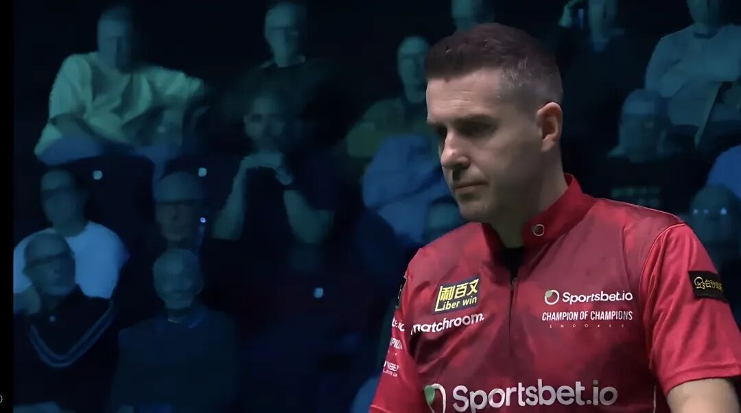 【2025冠中冠】金左手马克威廉姆斯4-0零封伯顿，塞尔比4-0完胜马奎尔，三点上演“马克家族内战”  第3张