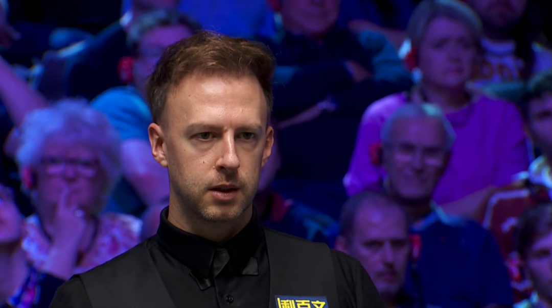 塞尔比10-8击败特鲁姆普,第三次登顶英国锦标赛,集齐三套小皇冠! 第5张 塞尔比10-8击败特鲁姆普,第三次登顶英国锦标赛,集齐三套小皇冠! 第5张